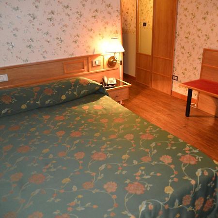 Hotel And Wellness Patriarca San Vito al Tagliamento Bagian luar foto