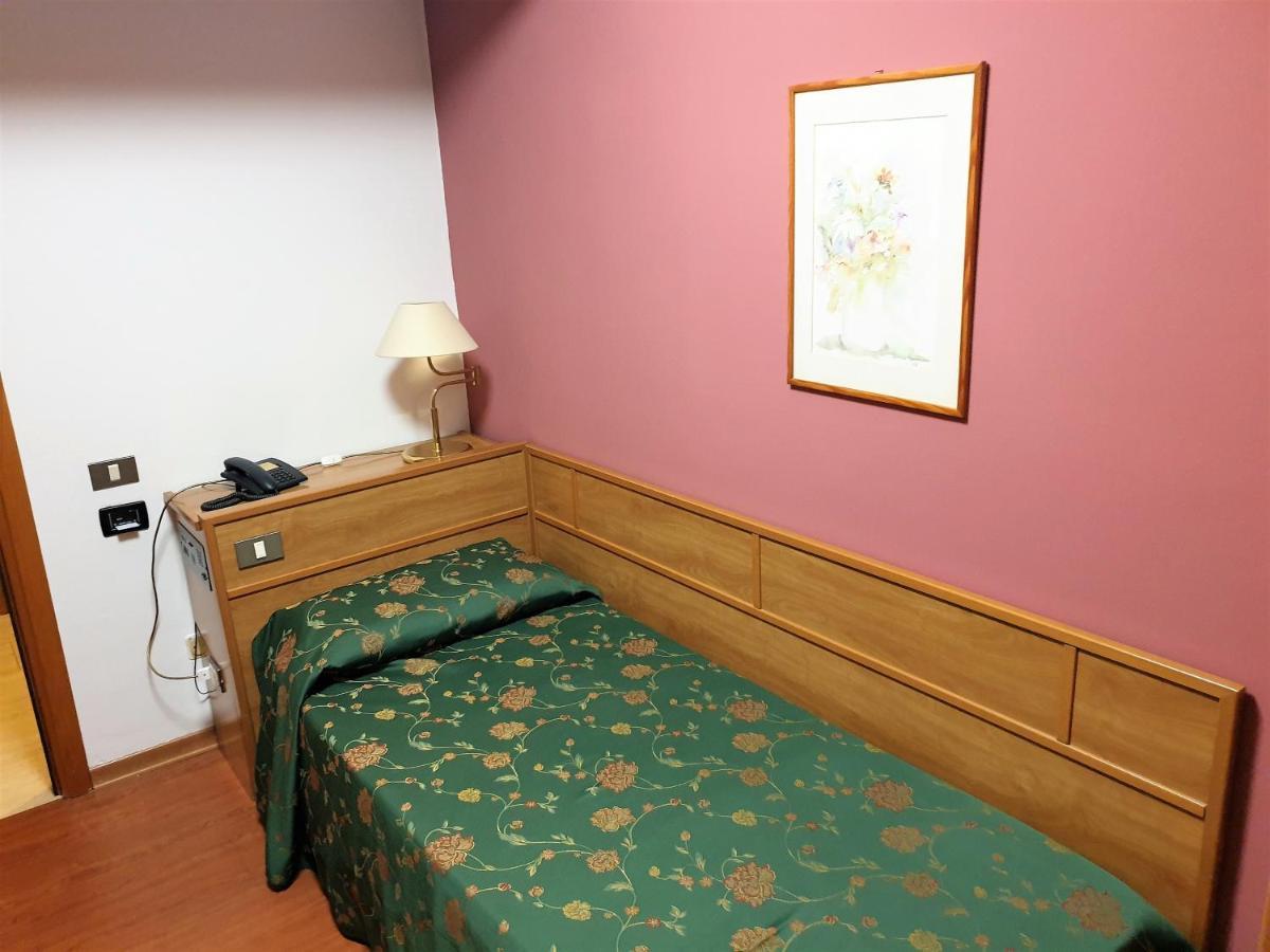 Hotel And Wellness Patriarca San Vito al Tagliamento Bagian luar foto